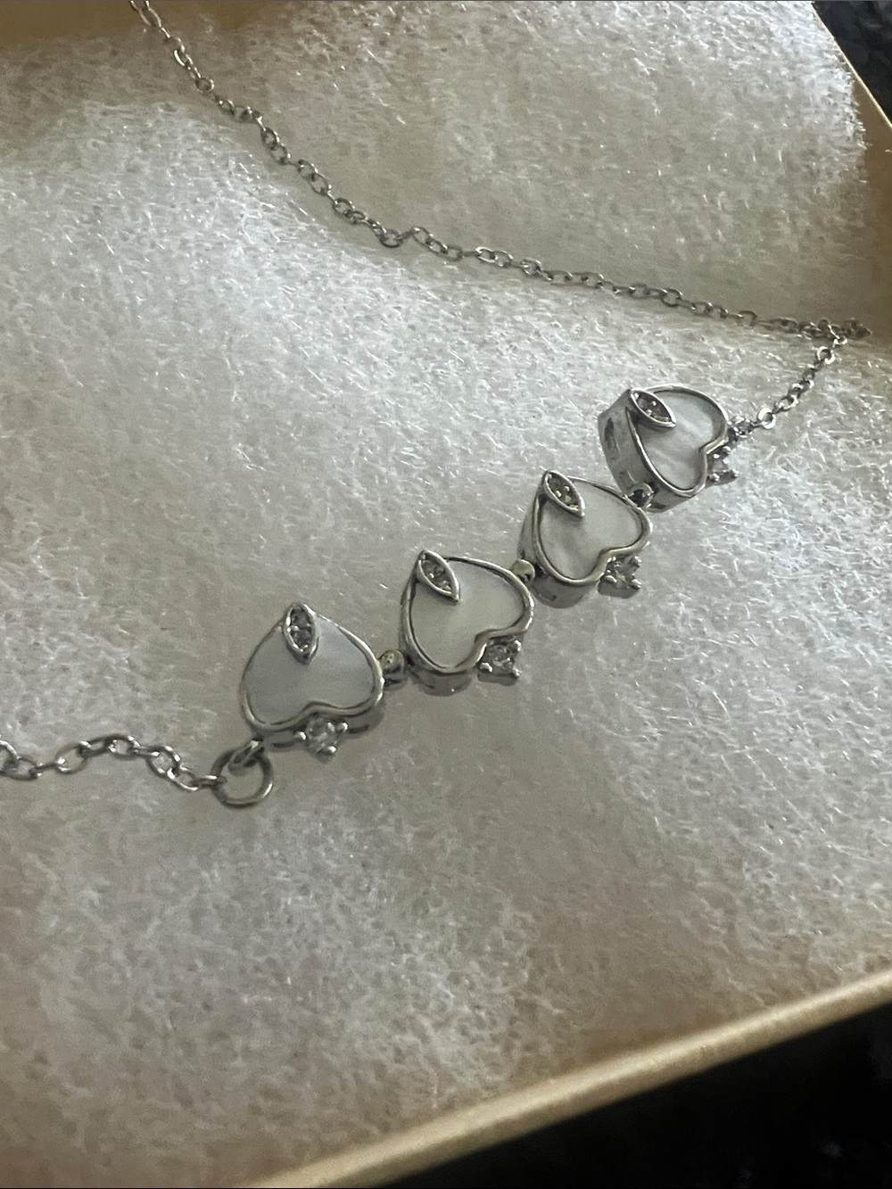 Stainless steel 2 way Four-Leaf Clover Pendant Necklace in Silver - Picture 2 of 2
